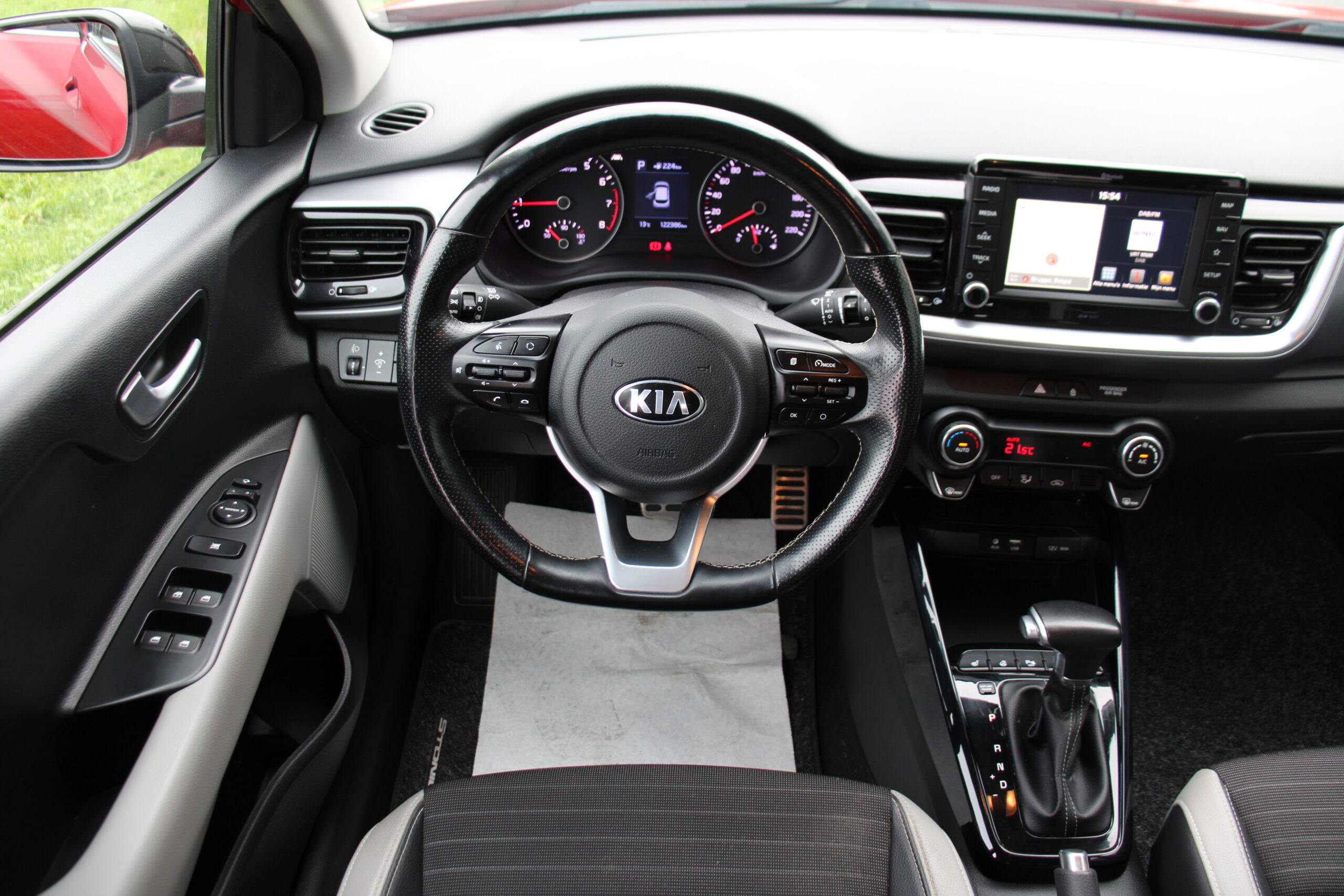 KIA STONIC 1.0T Autom 120PK *CAM*APPLE/ANDROID*AFN.TREKHAAK*