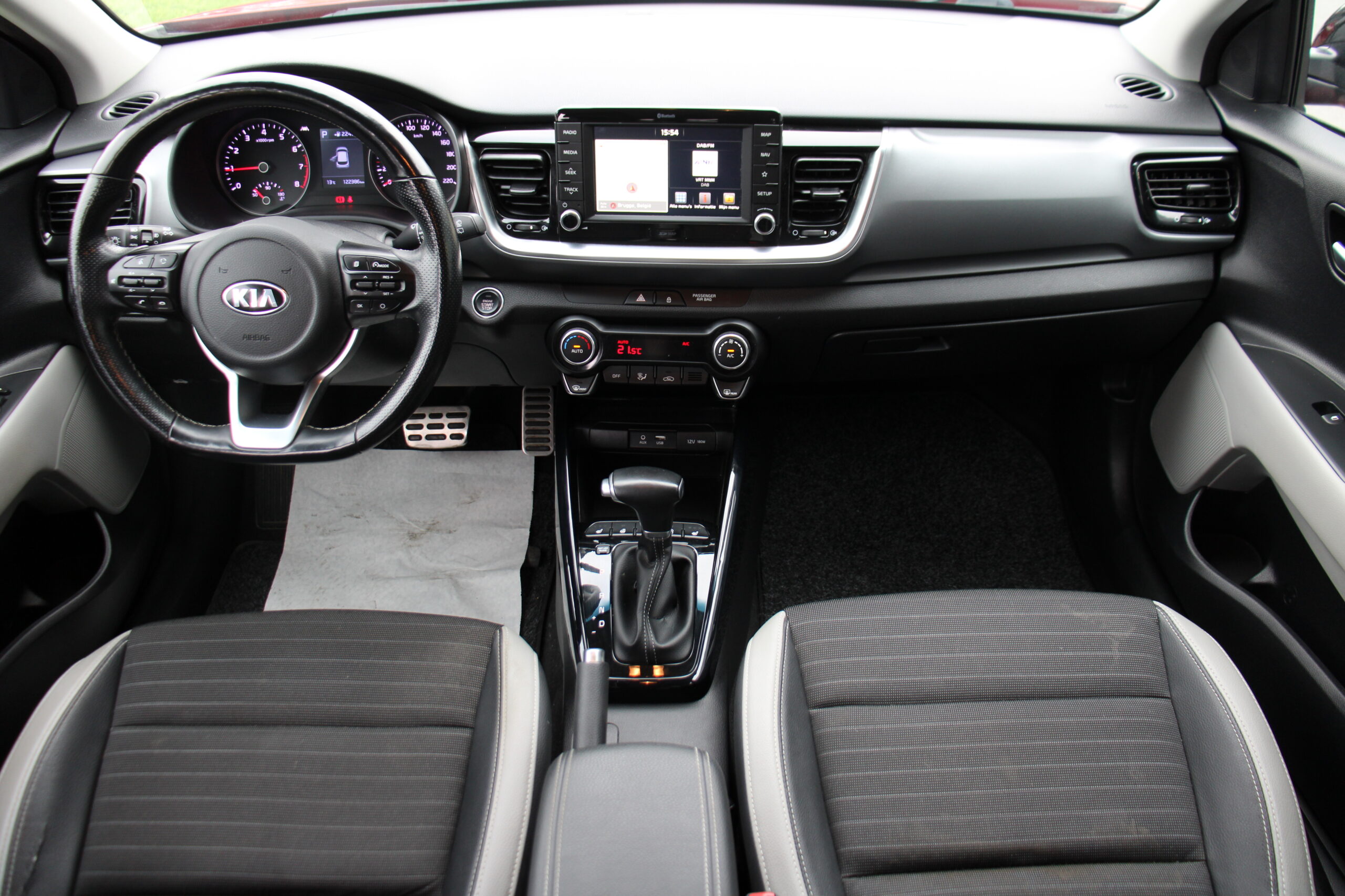 KIA STONIC 1.0T Autom 120PK *CAM*APPLE/ANDROID*AFN.TREKHAAK*