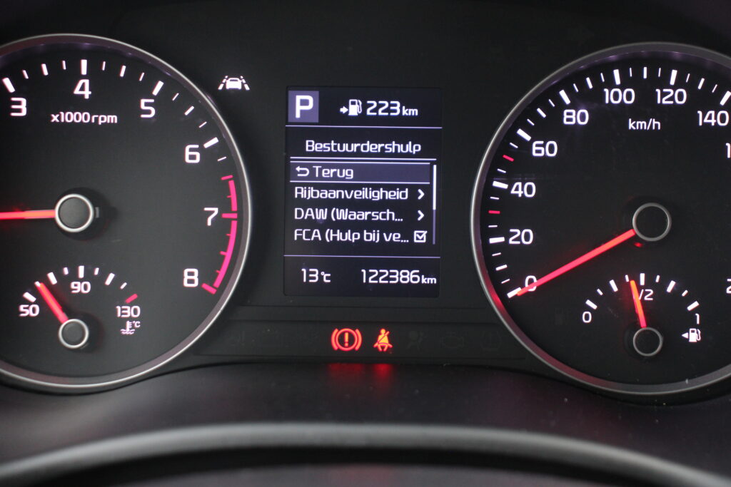 KIA STONIC 1.0T Autom 120PK *CAM*APPLE/ANDROID*AFN.TREKHAAK* - Afbeelding 32