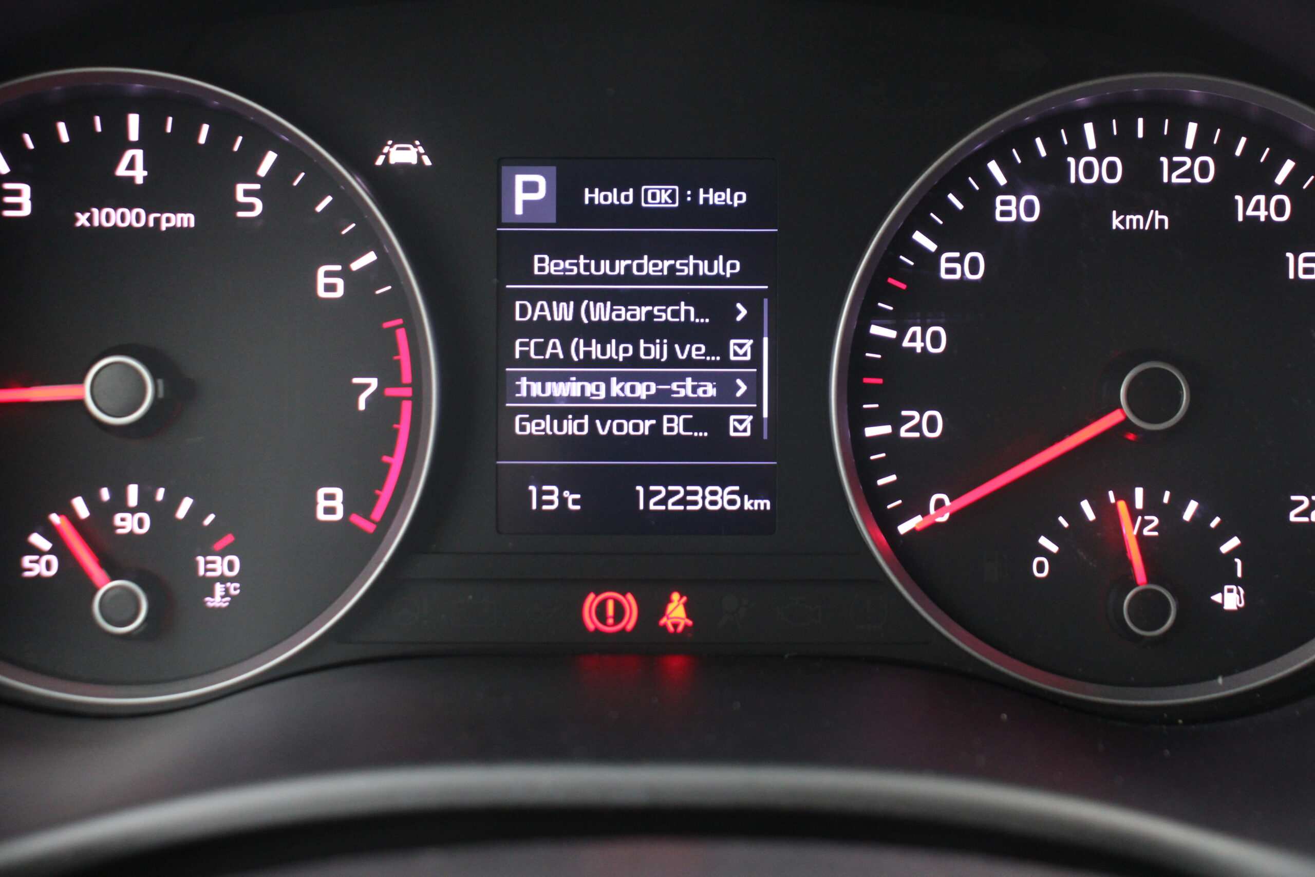 KIA STONIC 1.0T Autom 120PK *CAM*APPLE/ANDROID*AFN.TREKHAAK*