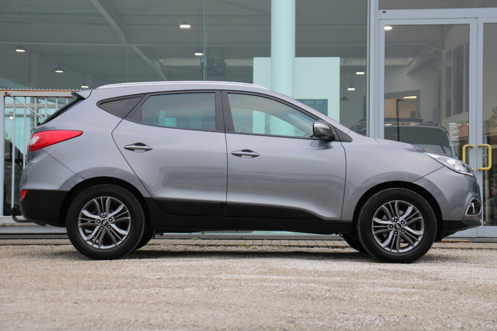 HYUNDAI IX35 1.7CRDi Go! 116PK *TREKHAAK*CAM*NAVI*CLIMATEC* - Afbeelding 2