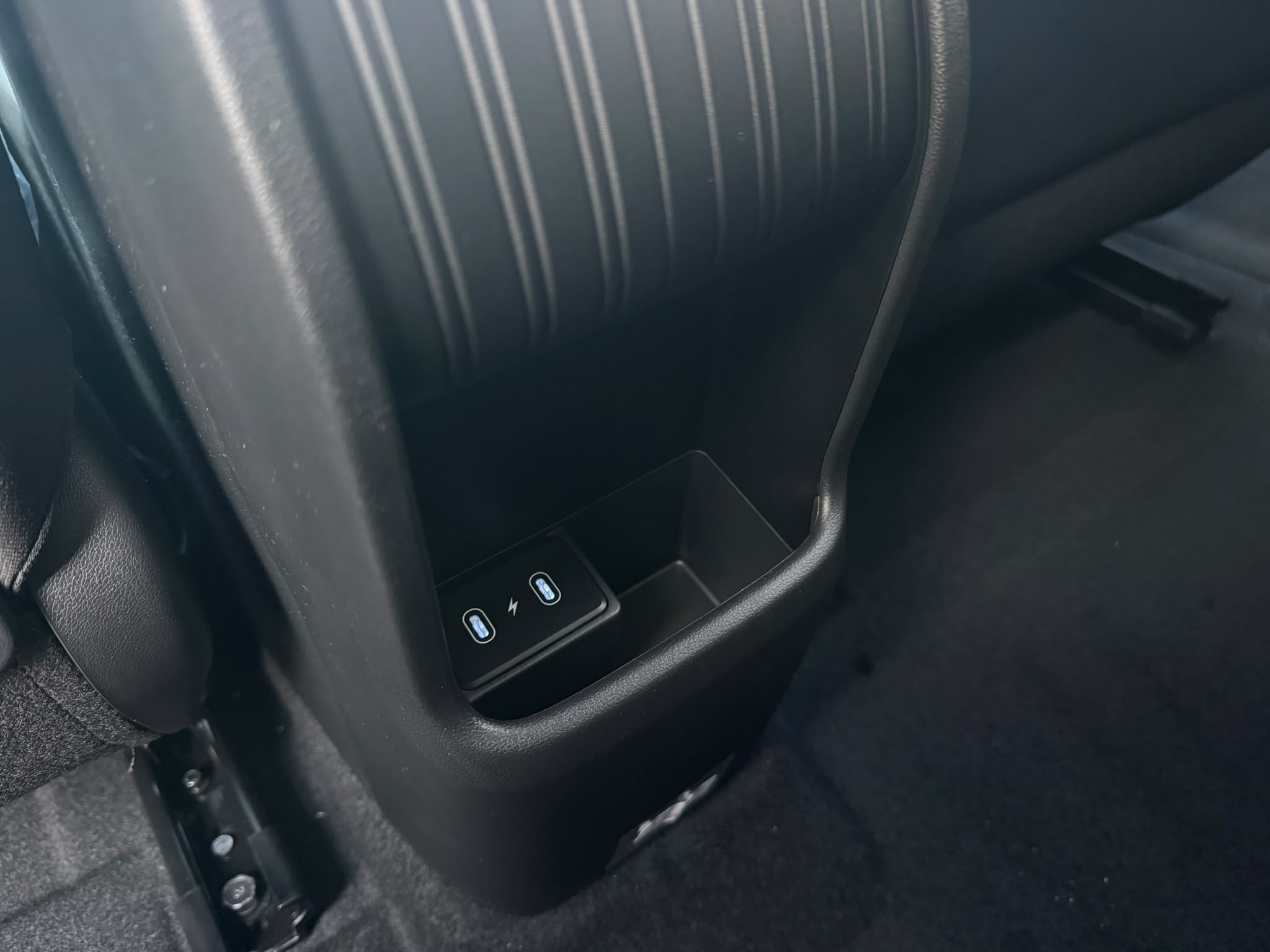 HYUNDAI KONA EV FEEL 65KWH 204