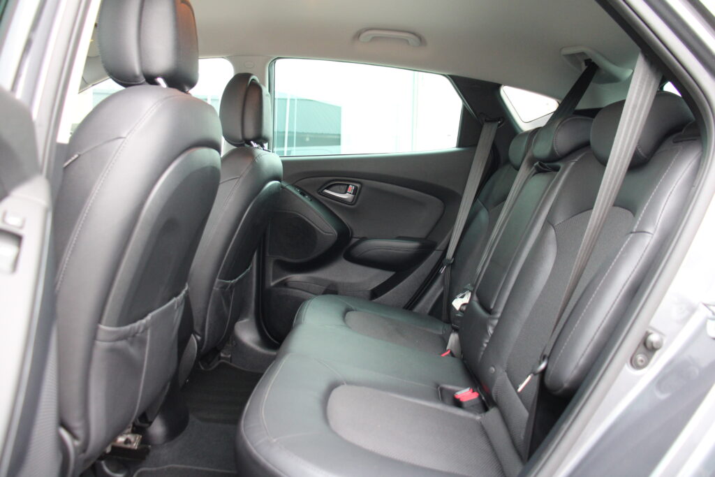 HYUNDAI IX35 1.7CRDi Go! 116PK *TREKHAAK*CAM*NAVI*CLIMATEC* - Afbeelding 19