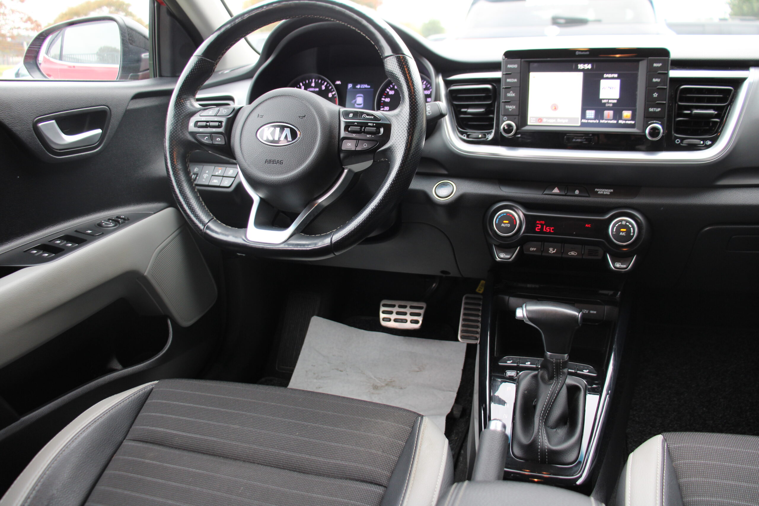 KIA STONIC 1.0T Autom 120PK *CAM*APPLE/ANDROID*AFN.TREKHAAK*
